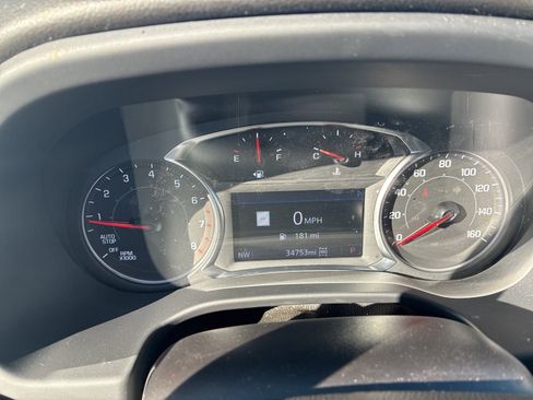 Used 2023 GMC Acadia SLT w/ LPO, Floor Liner Package image 31