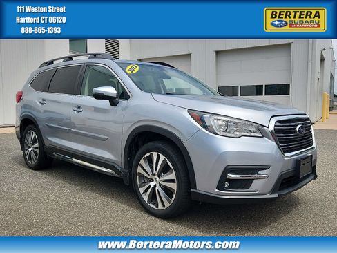 Used 2022 Subaru Ascent Limited w/ Technology Package AWD/4WD image 1