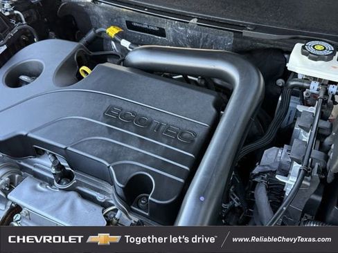 Used 2024 Chevrolet Equinox LT FWD image 31