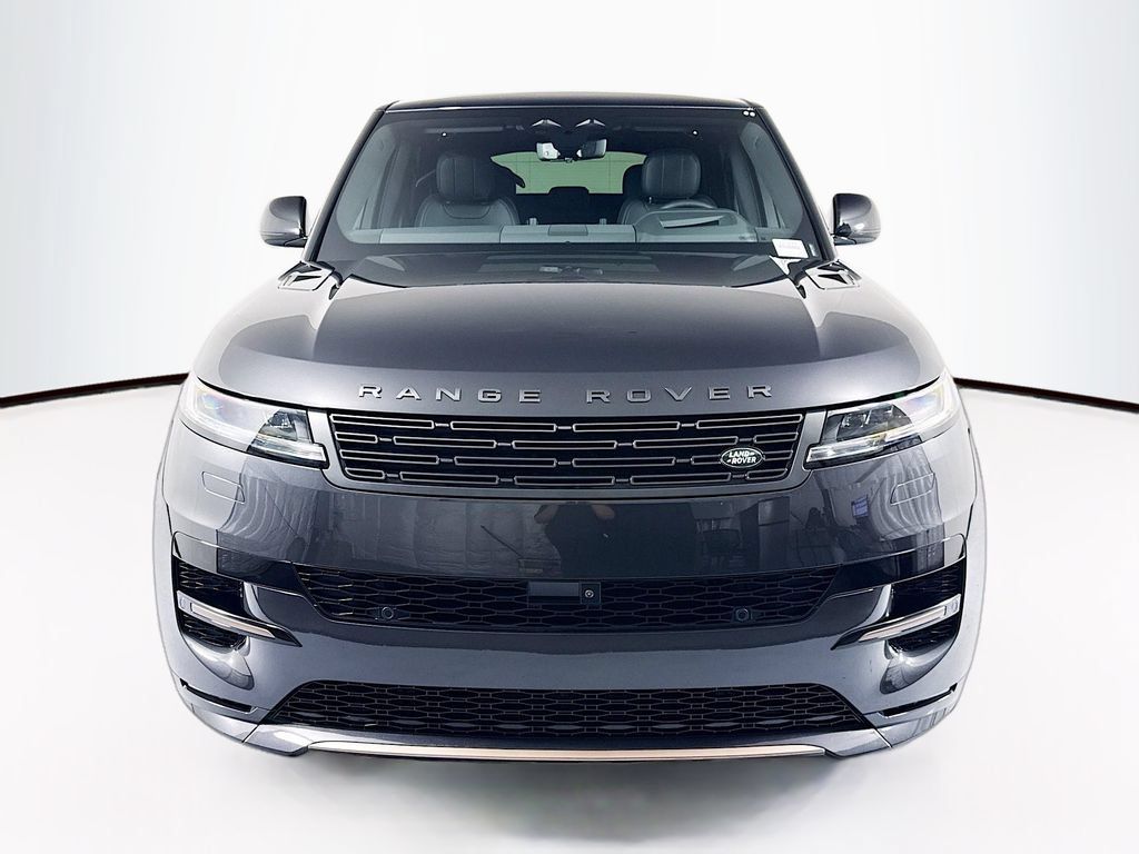 New 2026 Land Rover Range Rover Sport Dynamic SE AWD/4WD image 2
