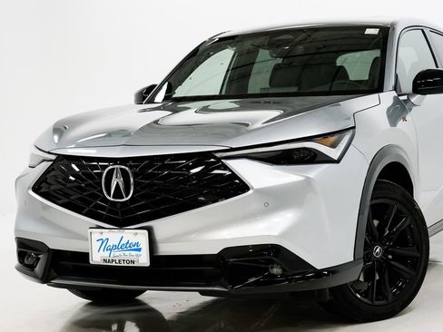 New 2026 Acura ADX A-Spec image 2