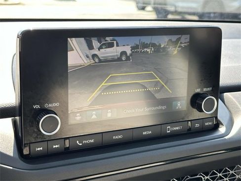 Certified 2025 Honda Accord SE image 19