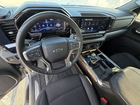 Used 2023 Chevrolet Silverado 1500 RST w/ Rally Edition AWD/4WD image 19