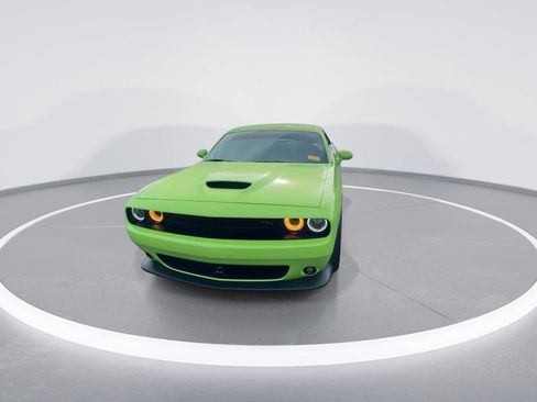 Used 2023 Dodge Challenger R/T w/ Plus Package image 3