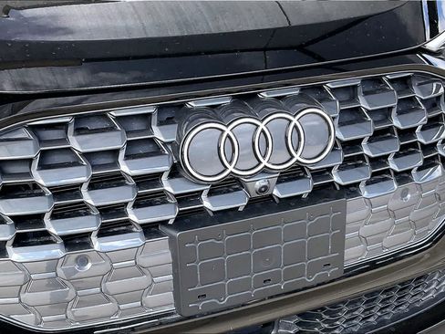 Certified 2025 Audi Q5 Premium w/ Convenience Package AWD/4WD image 30