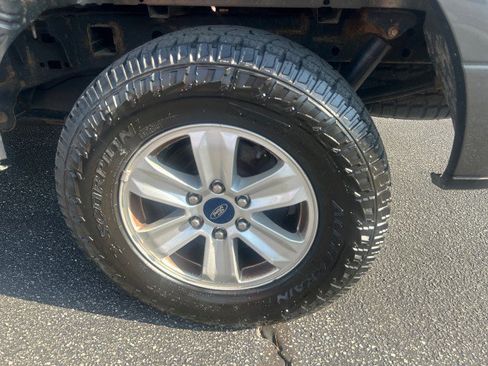 Used 2019 Ford F150 XLT AWD/4WD image 10