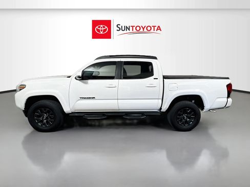 Used 2023 Toyota Tacoma SR5 w/ Technology Package RWD image 7
