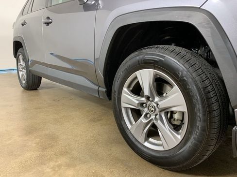 Used 2024 Toyota RAV4 XLE AWD/4WD image 6