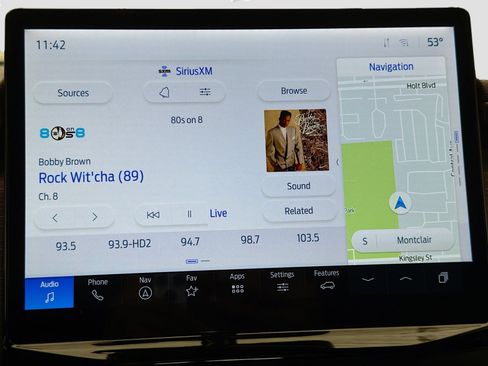 Used 2023 Ford Expedition Max Limited image 9