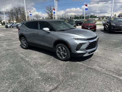 Certified 2023 Chevrolet Blazer LT w/ Driver Confidence Package image 11