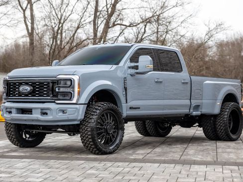 Used 2026 Ford F450 Platinum image 7