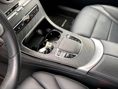 Used 2022 Mercedes-Benz GLC 300 image 18