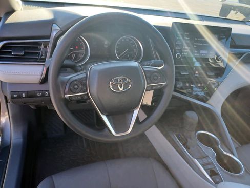 Used 2023 Toyota Camry LE image 9