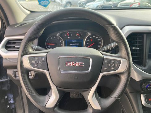 Used 2021 GMC Acadia SLE w/ Driver Convenience Package image 18