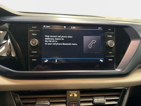 Certified 2022 Volkswagen Taos SE w/ IQ.Drive SE Package image 25