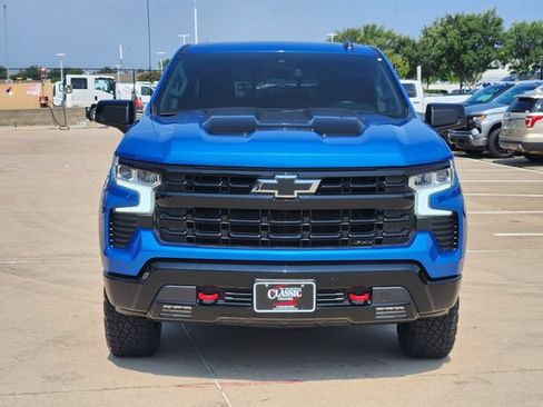 Used 2024 Chevrolet Silverado 1500 LT Trail Boss w/ Convenience Package II AWD/4WD image 11