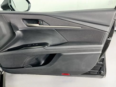 Used 2025 Toyota Camry LE FWD image 34