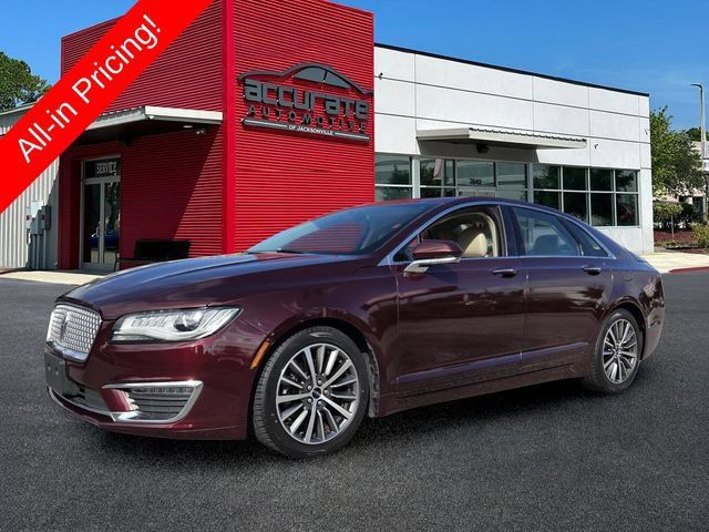 Used 2017 Lincoln MKZ Premiere FWD image 1