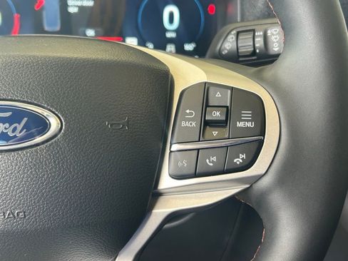 New 2026 Ford Explorer Active w/ Active Comfort Package RWD image 33
