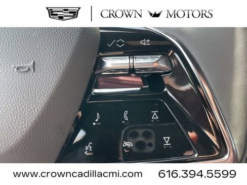 New 2025 Cadillac Escalade ESV Premium Luxury w/ Touring Package image 26