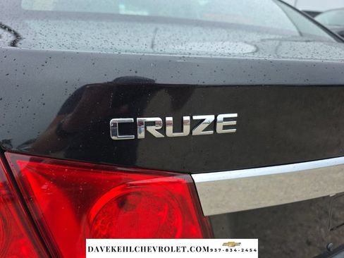 Used 2015 Chevrolet Cruze LT FWD image 11