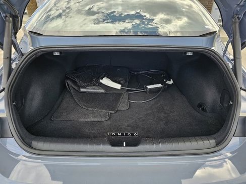 Used 2023 Hyundai Ioniq 6 SEL image 12