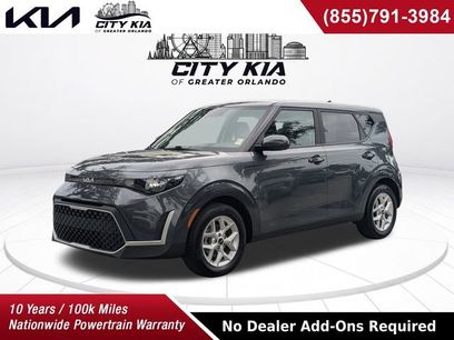 Certified 2025 Kia Soul LX w/ LX Technology Package