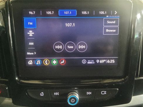 Used 2020 Chevrolet Traverse LT w/ Driver Confidence II Package AWD/4WD image 24