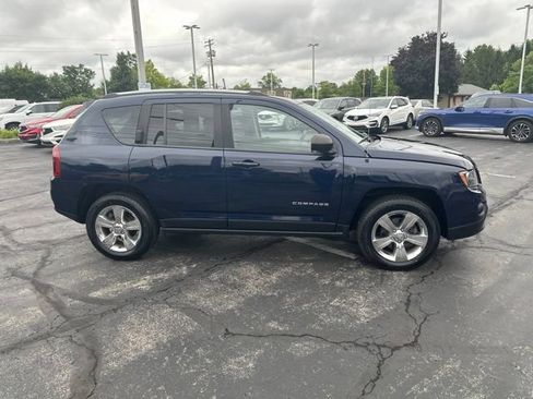 Used 2016 Jeep Compass Sport w/ Power Value Group AWD/4WD image 3