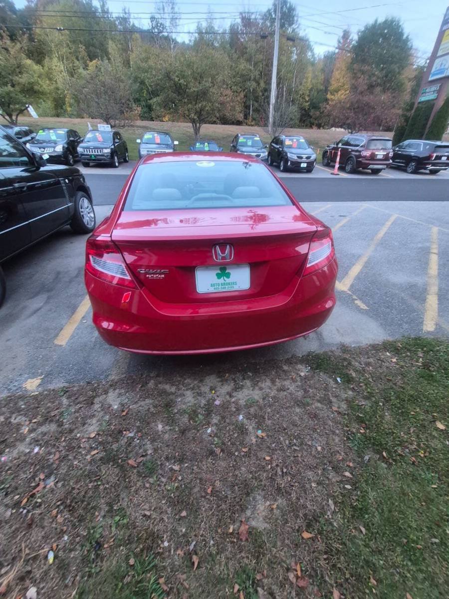 Used 2012 Honda Civic LX image 5
