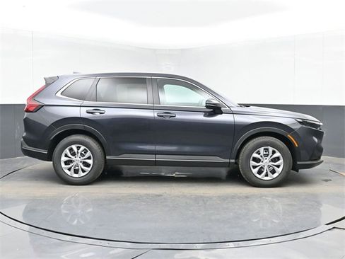 Used 2026 Honda CR-V LX image 11