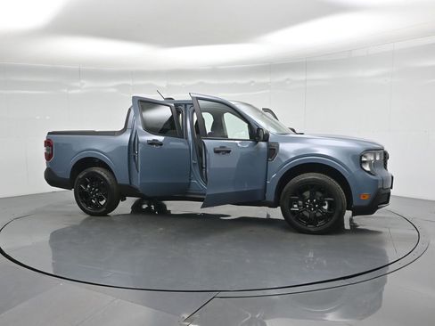 New 2025 Ford Maverick XLT w/ XLT Luxury Package image 31