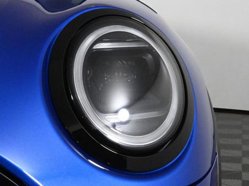 Used 2025 MINI Cooper S image 11