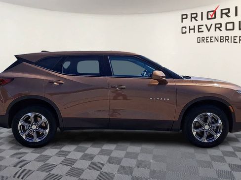 Certified 2023 Chevrolet Blazer LT w/ LPO, Black Grille Bar Package image 9