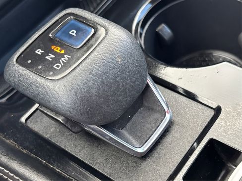 Used 2021 Nissan Rogue SL w/ Premium Package image 38