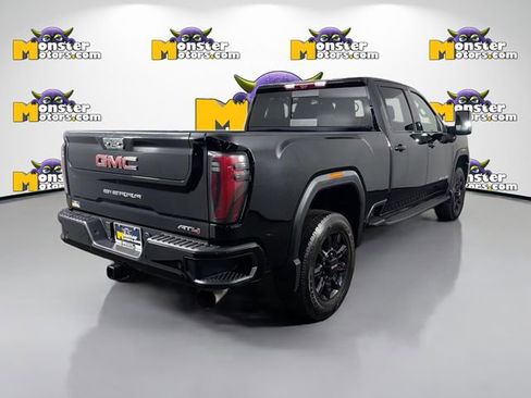 Used 2024 GMC Sierra 3500 AT4 w/ AT4 Premium Plus Package AWD/4WD image 5