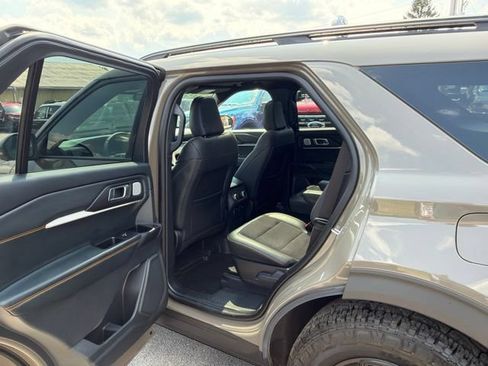 Used 2026 Ford Explorer Tremor w/ Tremor Ultimate Package AWD/4WD image 44