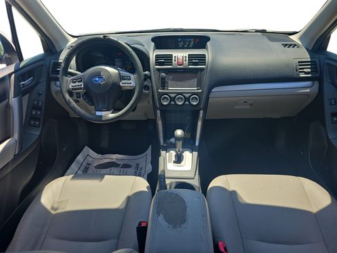 Used 2014 Subaru Forester 2.5i Touring AWD/4WD image 9
