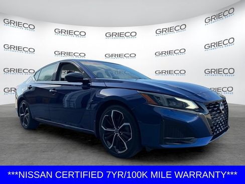 Certified 2024 Nissan Altima 2.5 SR FWD image 1