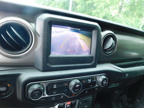 Used 2020 Jeep Wrangler Unlimited Sport S AWD/4WD image 5