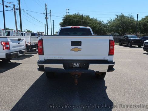 Used 2016 Chevrolet Silverado 2500 LT AWD/4WD image 4
