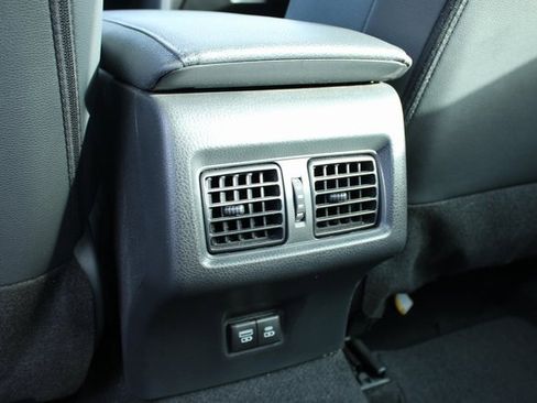 Used 2025 Toyota Camry XSE image 33