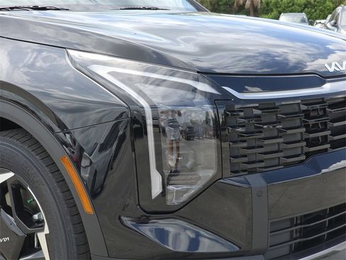 New 2026 Kia Sportage EX w/ EX Panorama Roof Package image 10