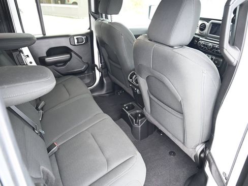 Used 2021 Jeep Wrangler Unlimited Sport image 42