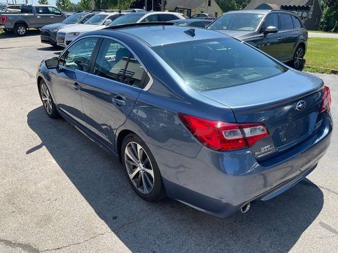 Used 2017 Subaru Legacy 2.5i Limited AWD/4WD image 7