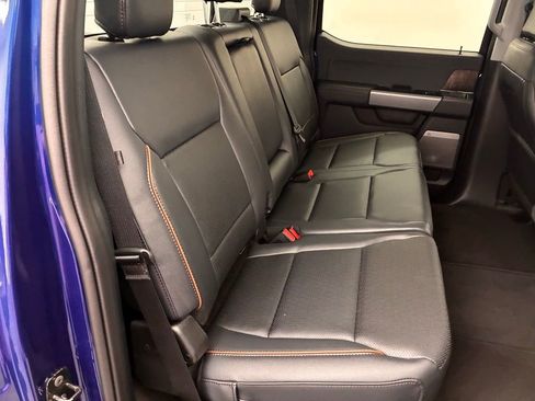 New 2026 Ford F250 Lariat w/ Black Appearance Package image 32