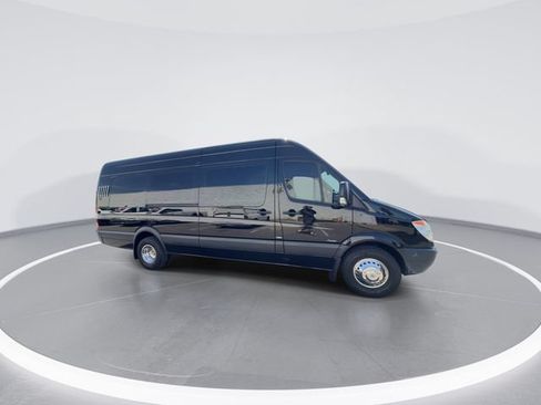 Used 2012 Mercedes-Benz Sprinter 3500 image 2