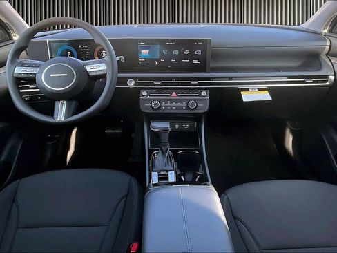 New 2026 Hyundai Tucson SE AWD/4WD image 6