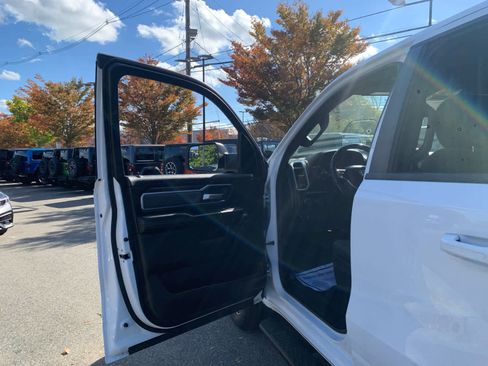 Used 2022 RAM 1500 Big Horn image 14