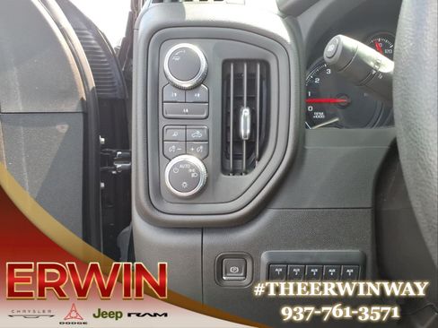 Used 2024 GMC Sierra 3500 Pro AWD/4WD image 17